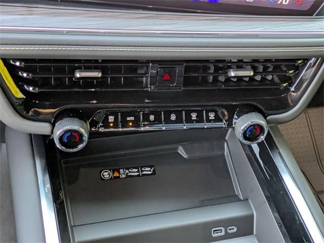 2026 Chevrolet Suburban 4WD Premier