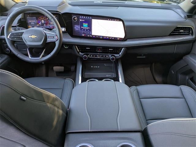 2026 Chevrolet Suburban 4WD Premier