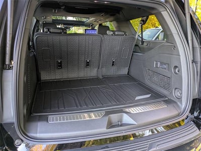 2026 Chevrolet Suburban 4WD Premier