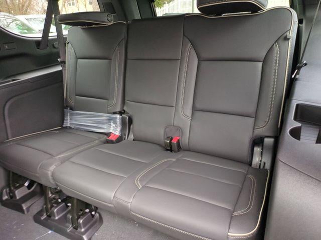 2026 Chevrolet Suburban 4WD Premier