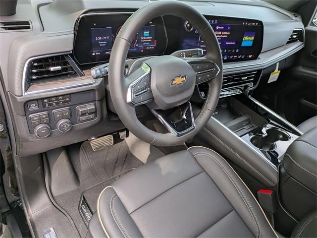 2026 Chevrolet Suburban 4WD Premier