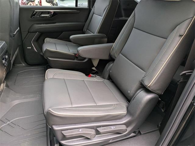 2026 Chevrolet Suburban 4WD Premier