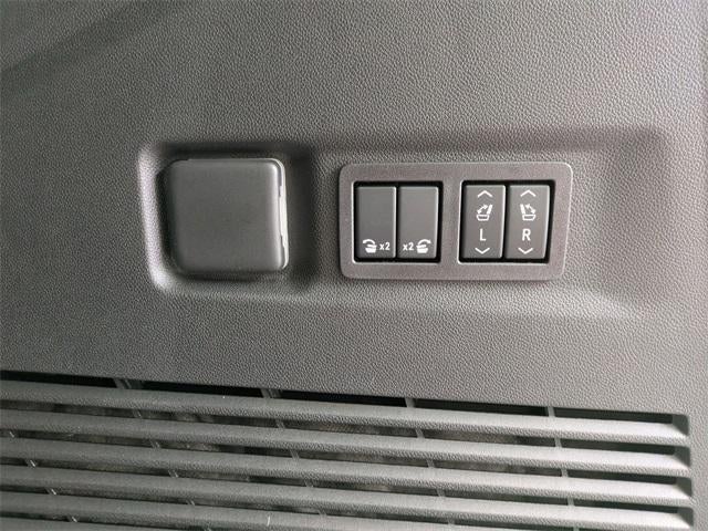 2026 Chevrolet Suburban 4WD Premier