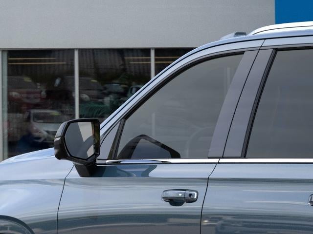 2027 Chevrolet Suburban 4WD Premier