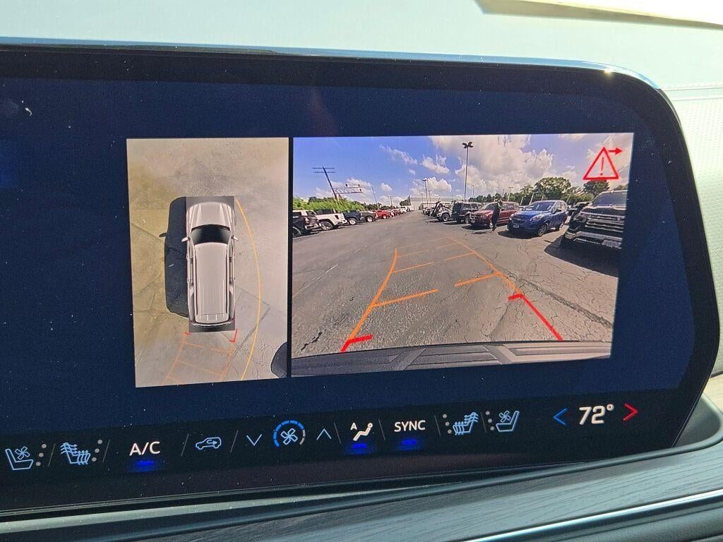 2026 Chevrolet Suburban 4WD Premier