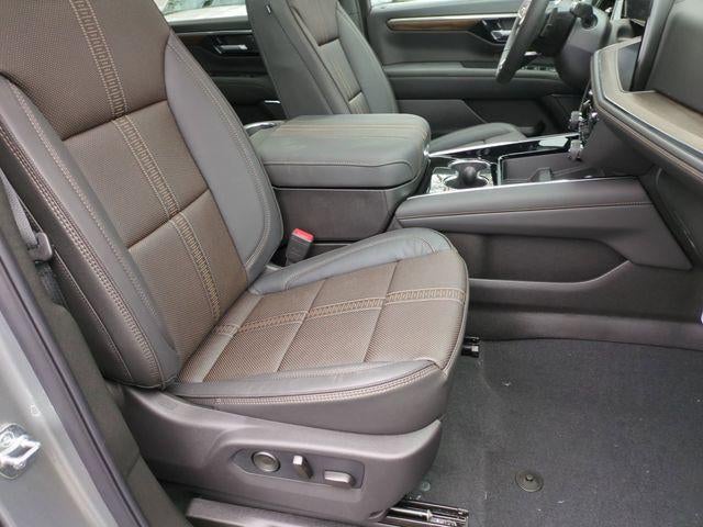 2026 Chevrolet Suburban 4WD High Country