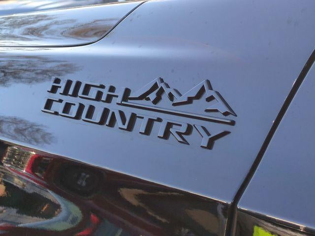 2026 Chevrolet Suburban 4WD High Country