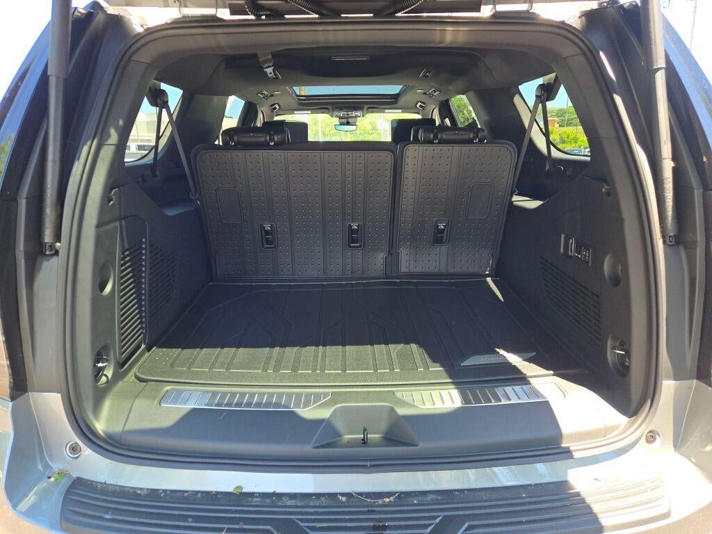 2026 Chevrolet Suburban 4WD High Country