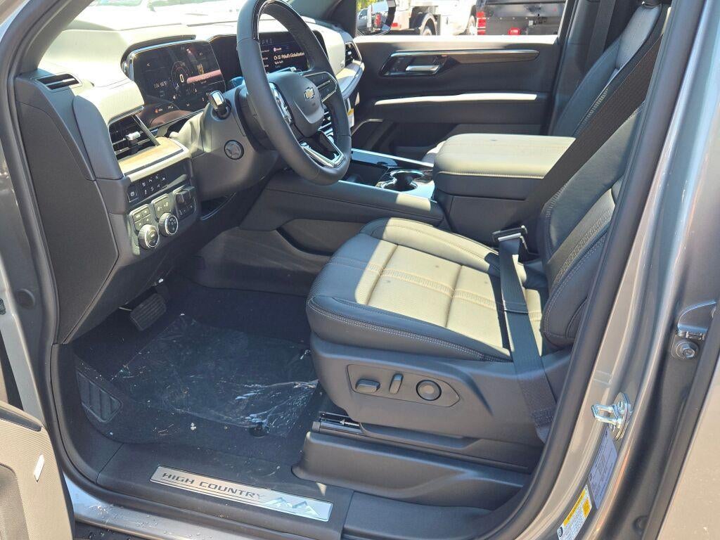 2026 Chevrolet Suburban 4WD High Country