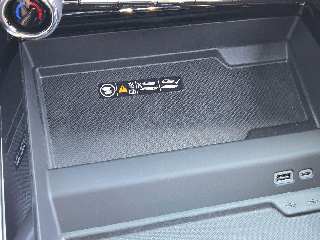 2026 Chevrolet Suburban 4WD High Country
