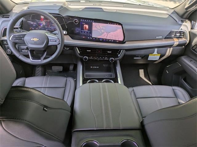 2025 Chevrolet Suburban 4WD High Country