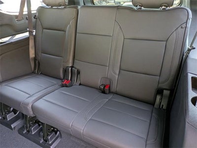 2025 Chevrolet Suburban 4WD High Country