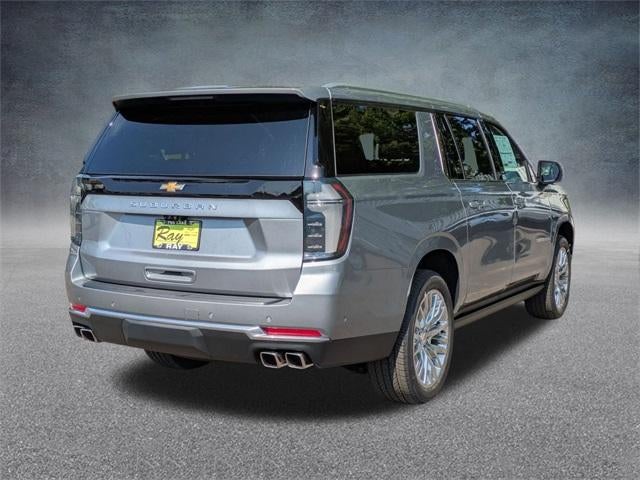 2025 Chevrolet Suburban 4WD High Country