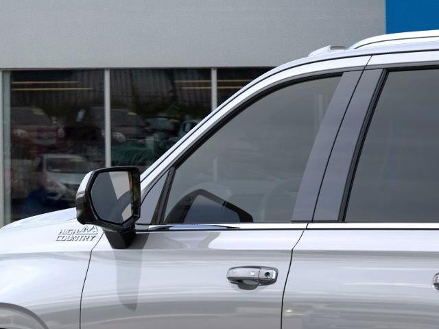 2025 Chevrolet Suburban 4WD High Country