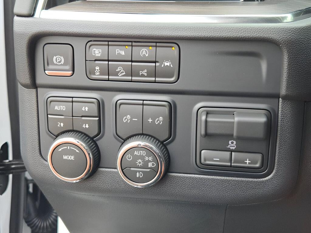 2026 Chevrolet Tahoe 4WD LT