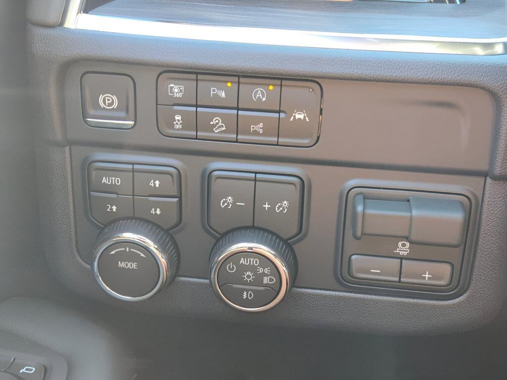 2026 Chevrolet Tahoe 4WD LT