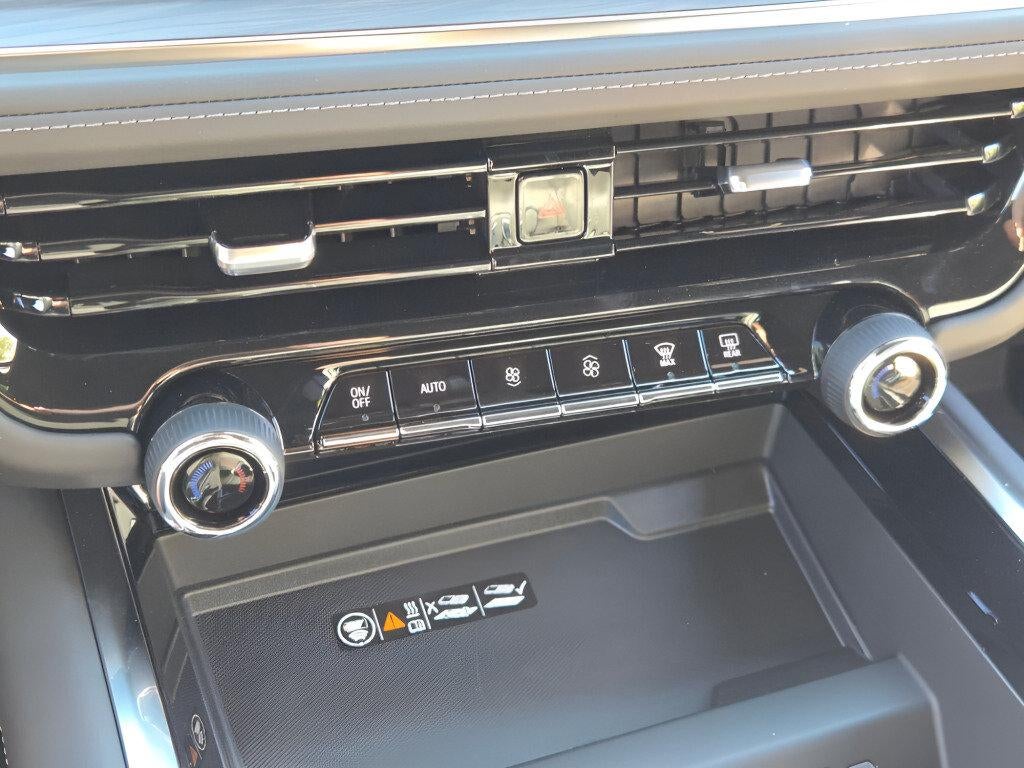 2026 Chevrolet Tahoe 4WD LT