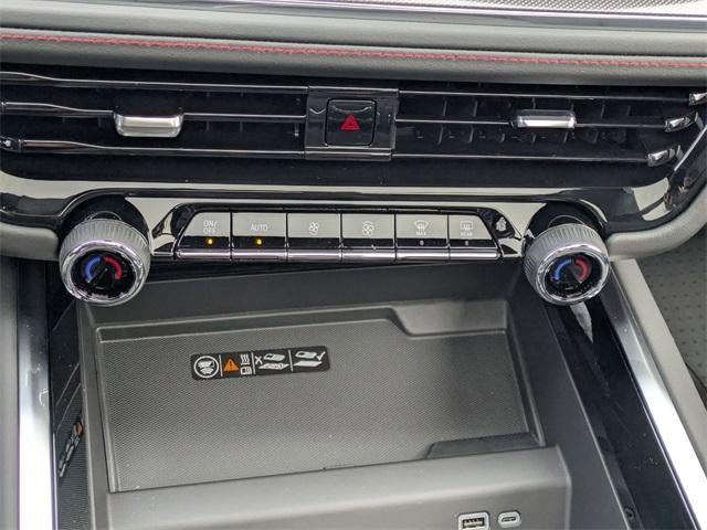 2026 Chevrolet Tahoe 4WD RST