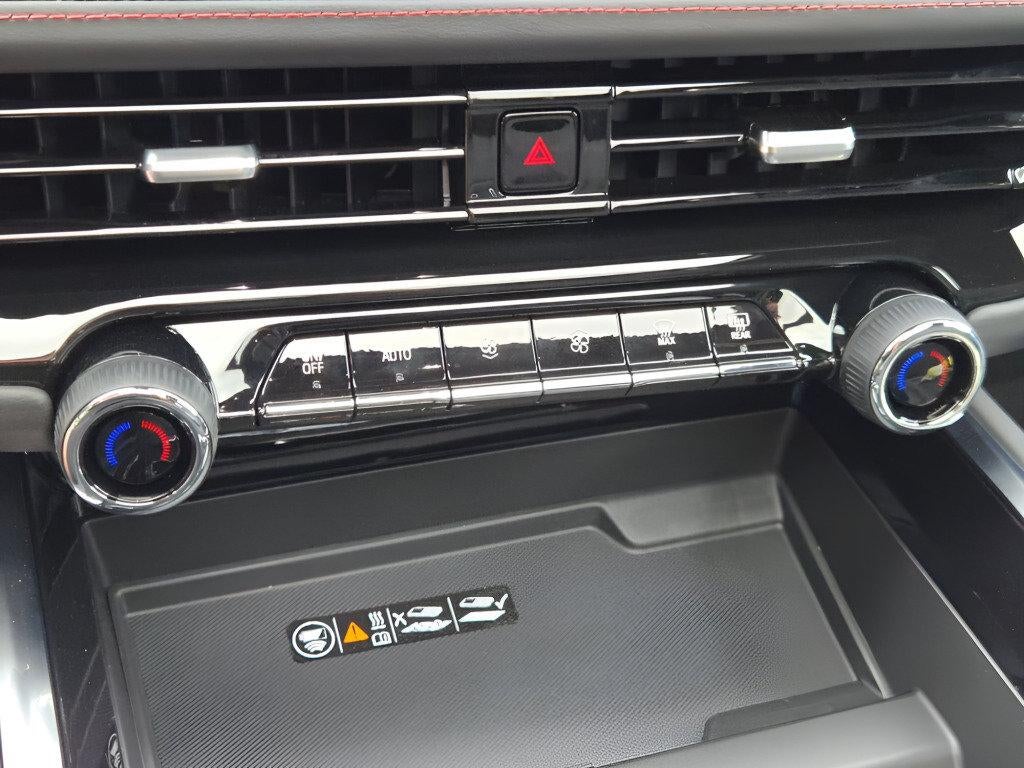 2026 Chevrolet Tahoe 4WD RST