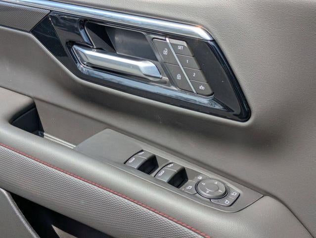 2026 Chevrolet Tahoe 4WD RST