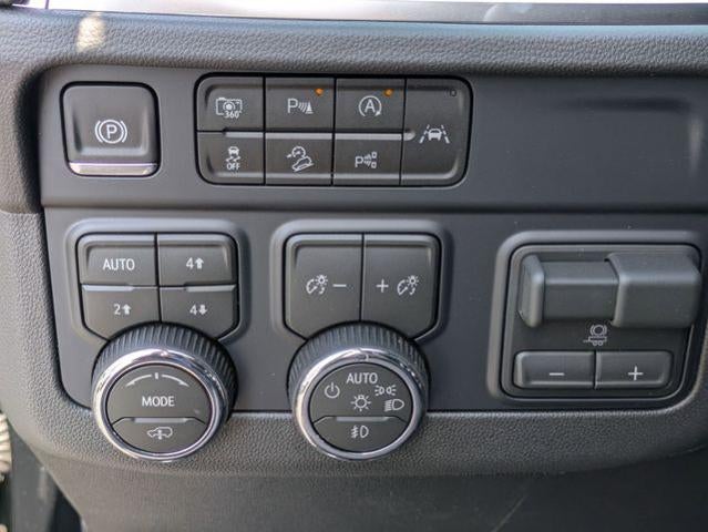 2026 Chevrolet Tahoe 4WD RST