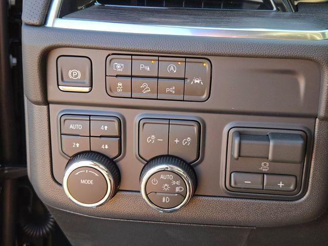 2026 Chevrolet Tahoe 4WD Premier