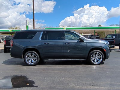 2021 Chevrolet Suburban LT