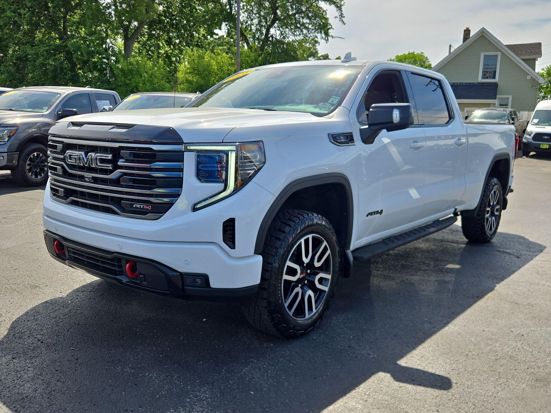 2025 GMC Sierra 1500 AT4