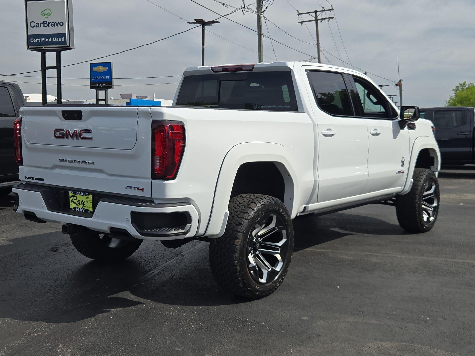 2024 GMC Sierra 1500 AT4