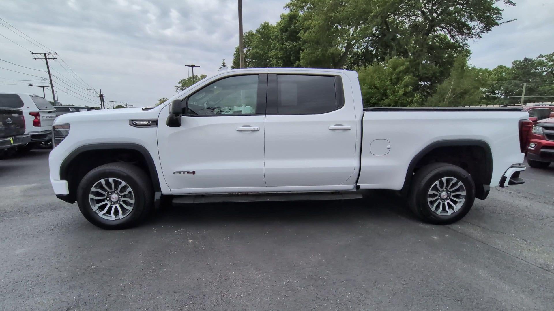 2022 GMC Sierra 1500 AT4