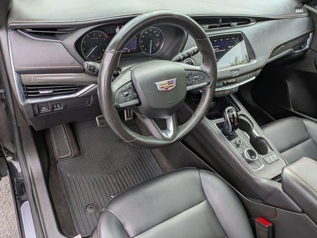2022 Cadillac XT4 AWD Sport