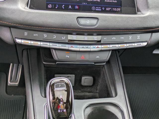 2022 Cadillac XT4 AWD Sport