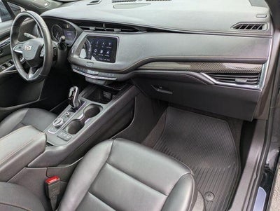 2022 Cadillac XT4 AWD Sport