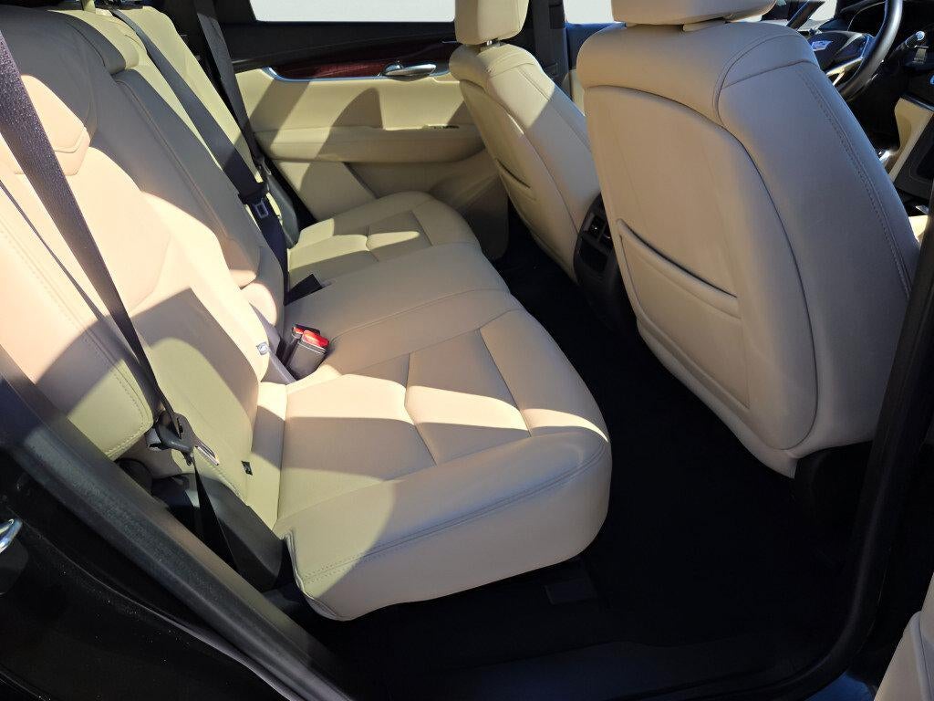 2018 Cadillac XT5 Luxury AWD