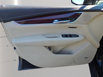2018 Cadillac XT5 Luxury AWD