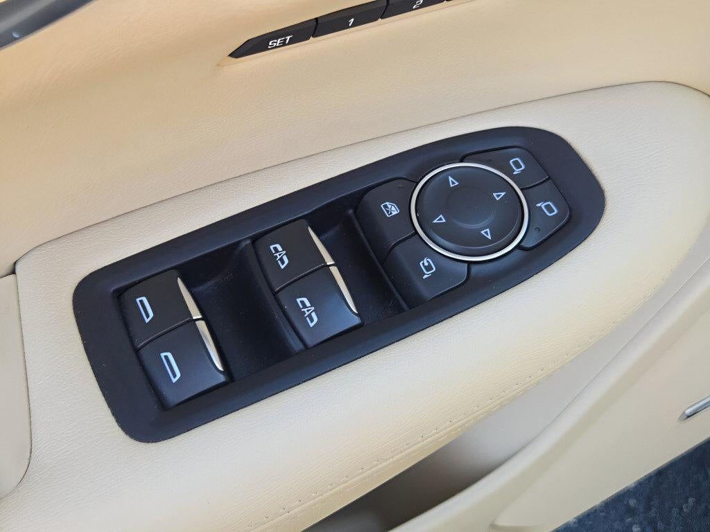 2018 Cadillac XT5 Luxury AWD