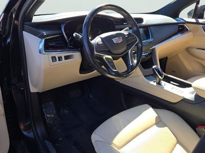 2018 Cadillac XT5 Luxury AWD