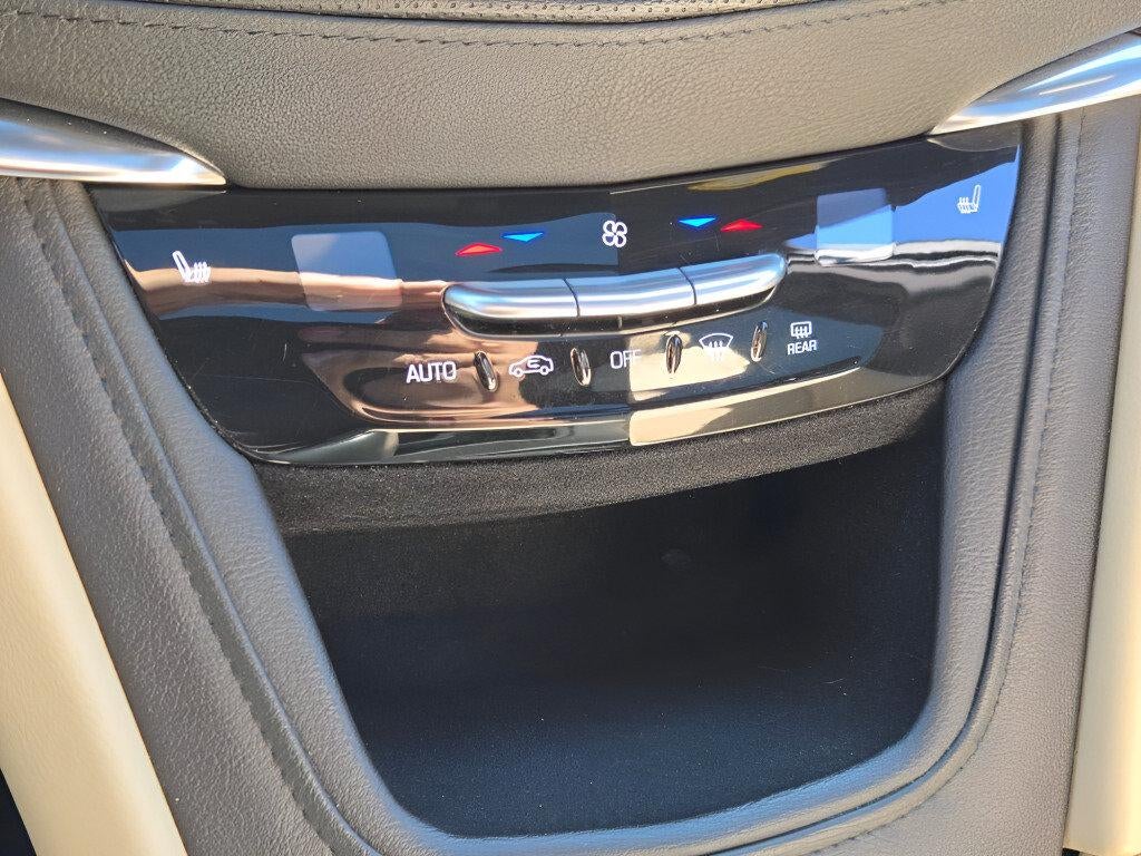 2018 Cadillac XT5 Luxury AWD