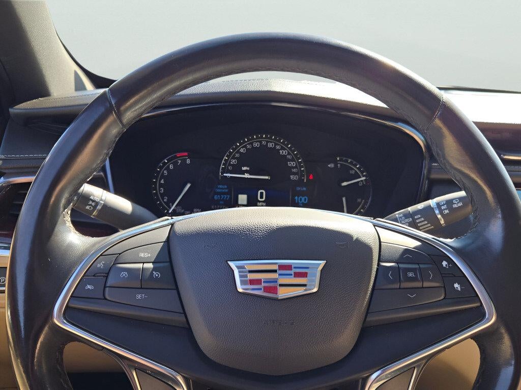 2018 Cadillac XT5 Luxury AWD