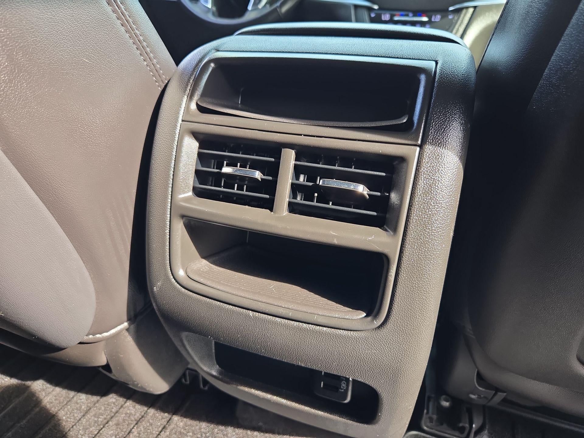 2018 Cadillac XT5 Luxury AWD