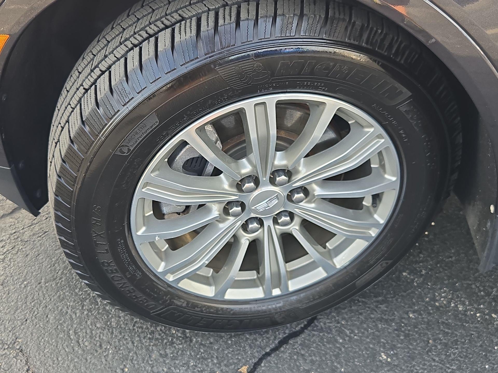 2018 Cadillac XT5 Luxury AWD
