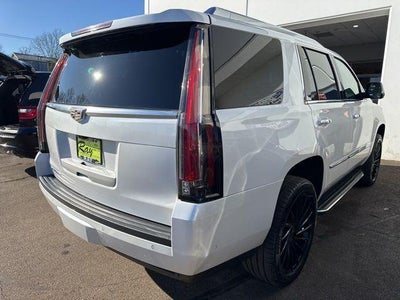 2019 Cadillac Escalade Luxury