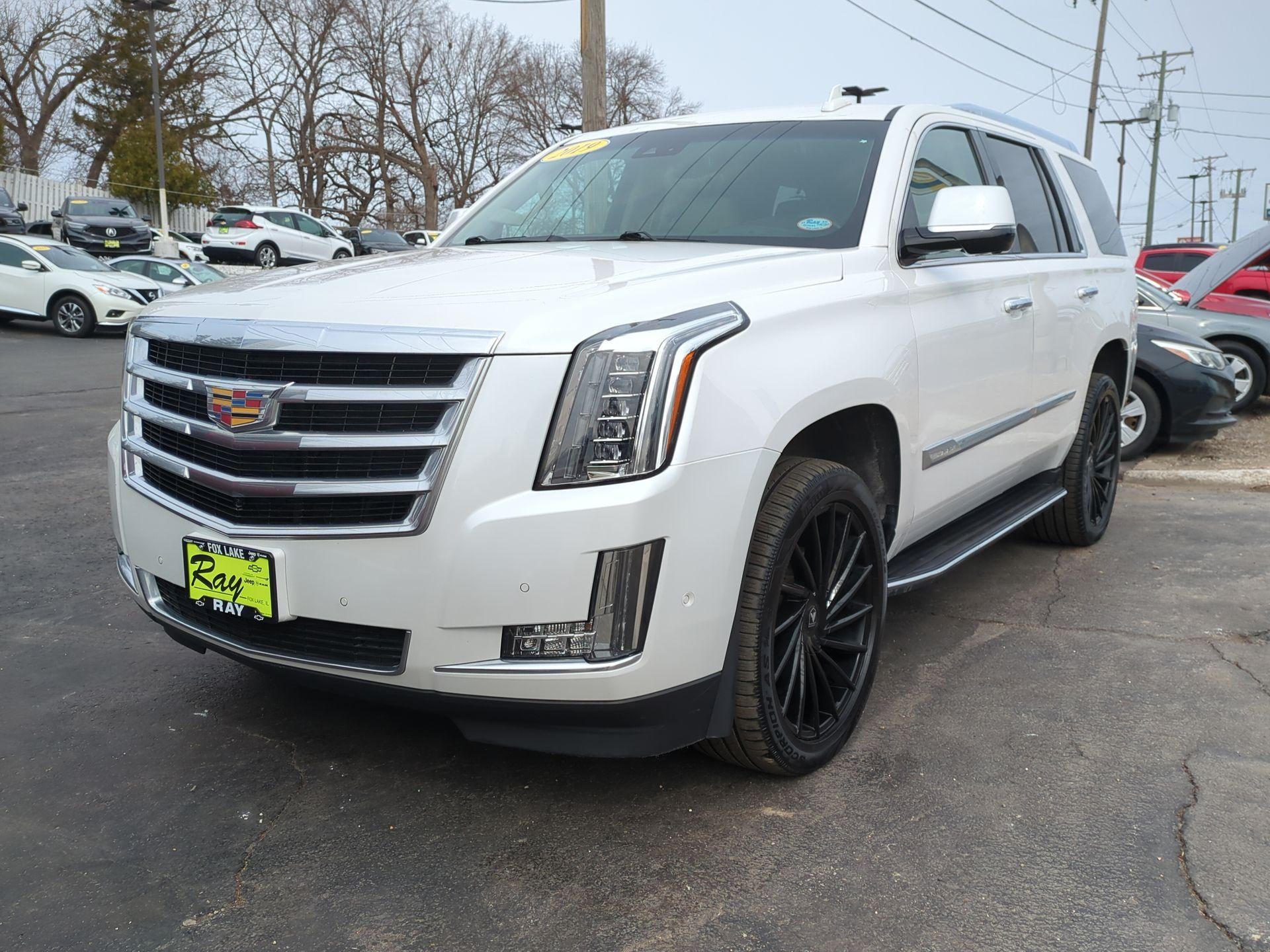 2019 Cadillac Escalade Luxury