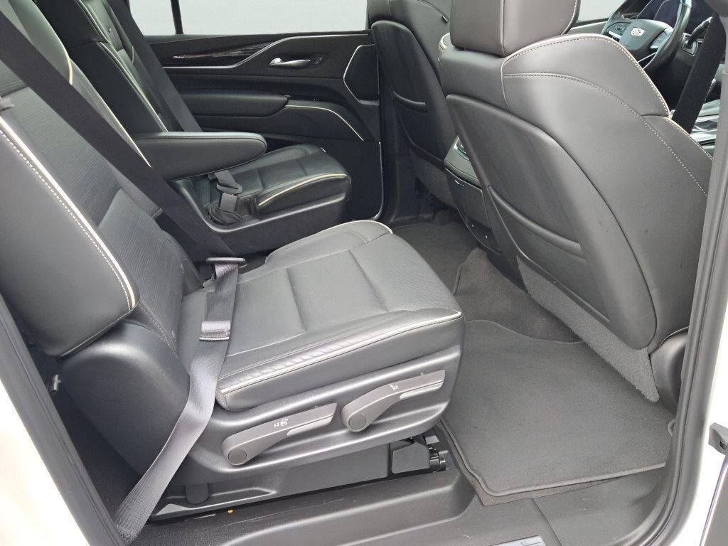 2023 Cadillac Escalade ESV Sport