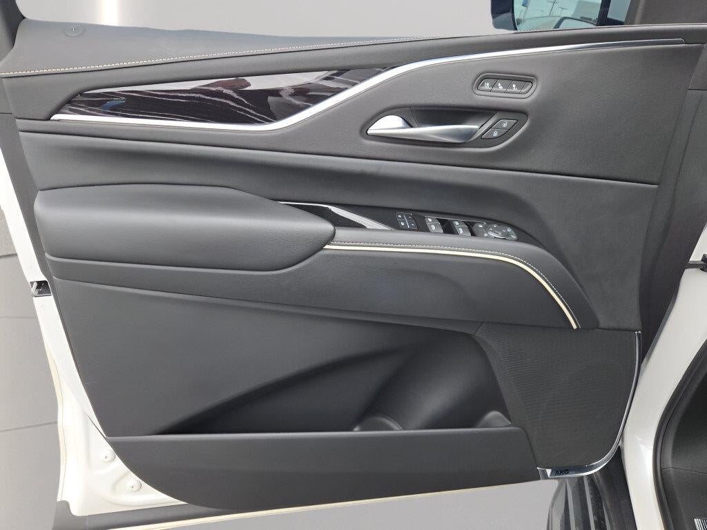 2023 Cadillac Escalade ESV Sport