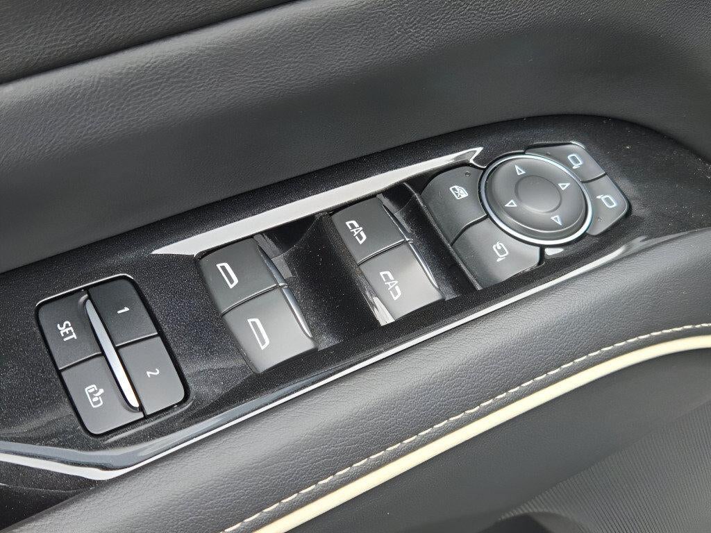 2023 Cadillac Escalade ESV Sport