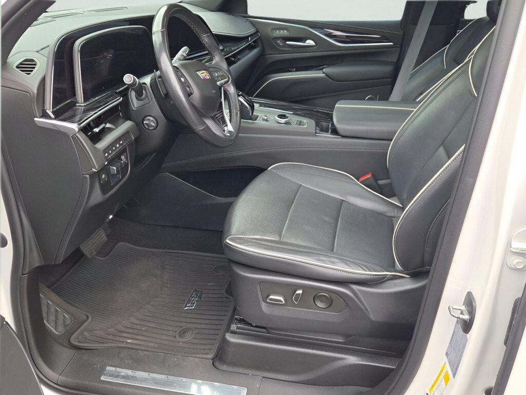 2023 Cadillac Escalade ESV Sport