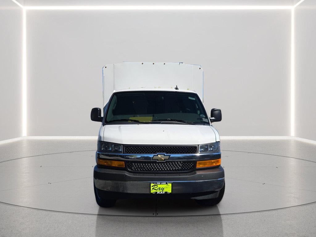 2026 Chevrolet Express Cutaway 3500 3500 Van 139"
