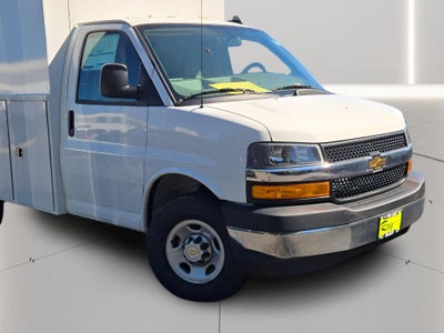 2026 Chevrolet Express Cutaway 3500 3500 Van 139"