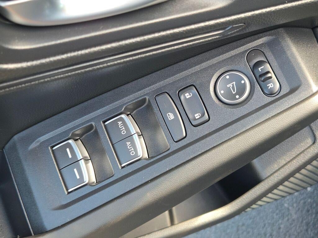 2025 Honda Accord Sedan LX